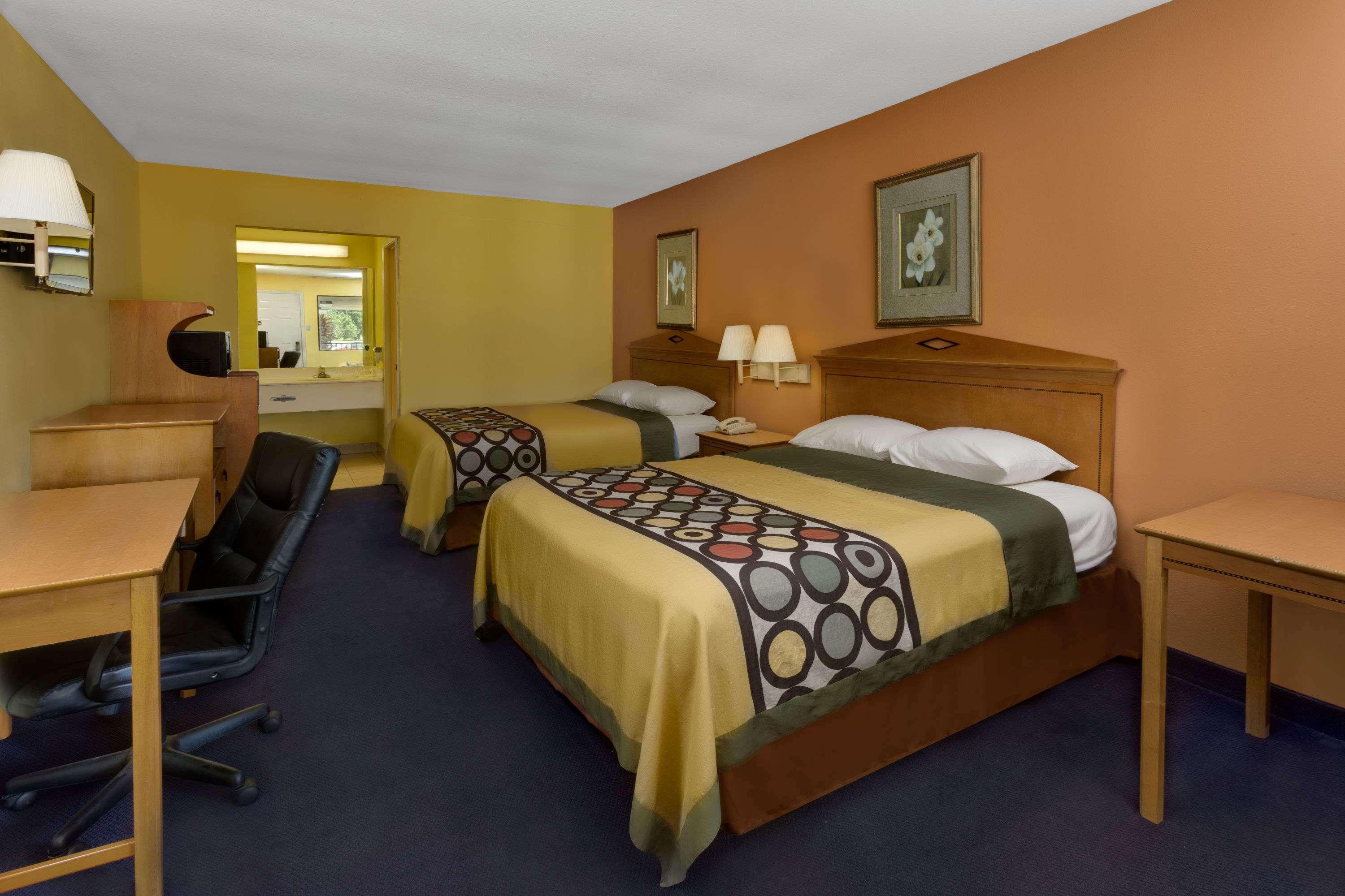 Super 8 By Wyndham Breaux Bridge Motel Buitenkant foto