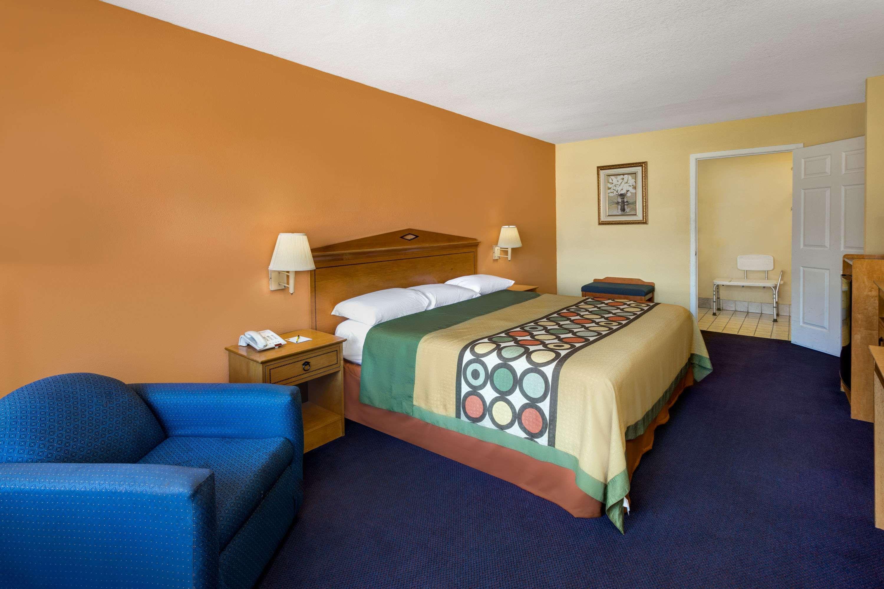 Super 8 By Wyndham Breaux Bridge Motel Buitenkant foto