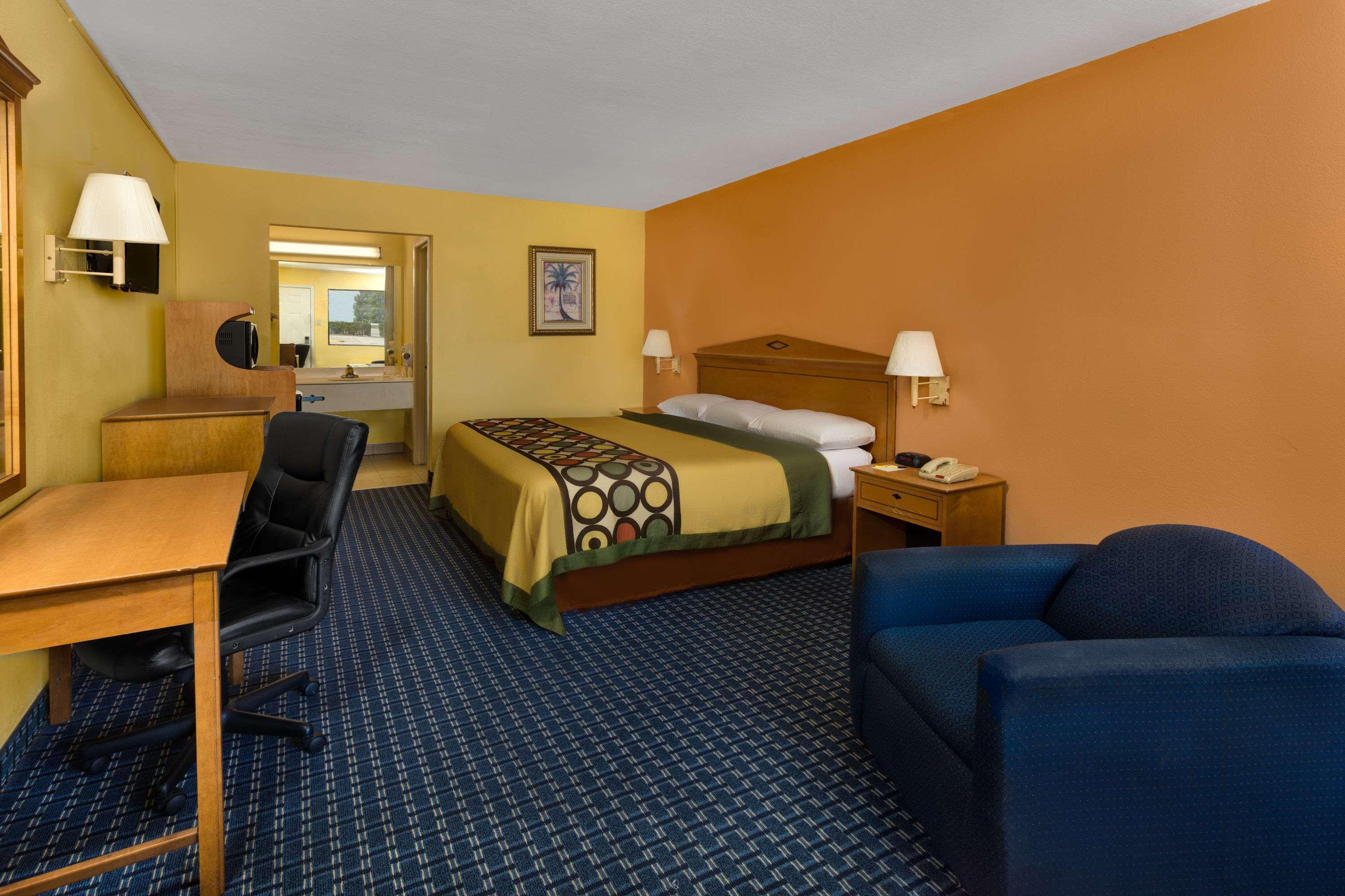 Super 8 By Wyndham Breaux Bridge Motel Buitenkant foto
